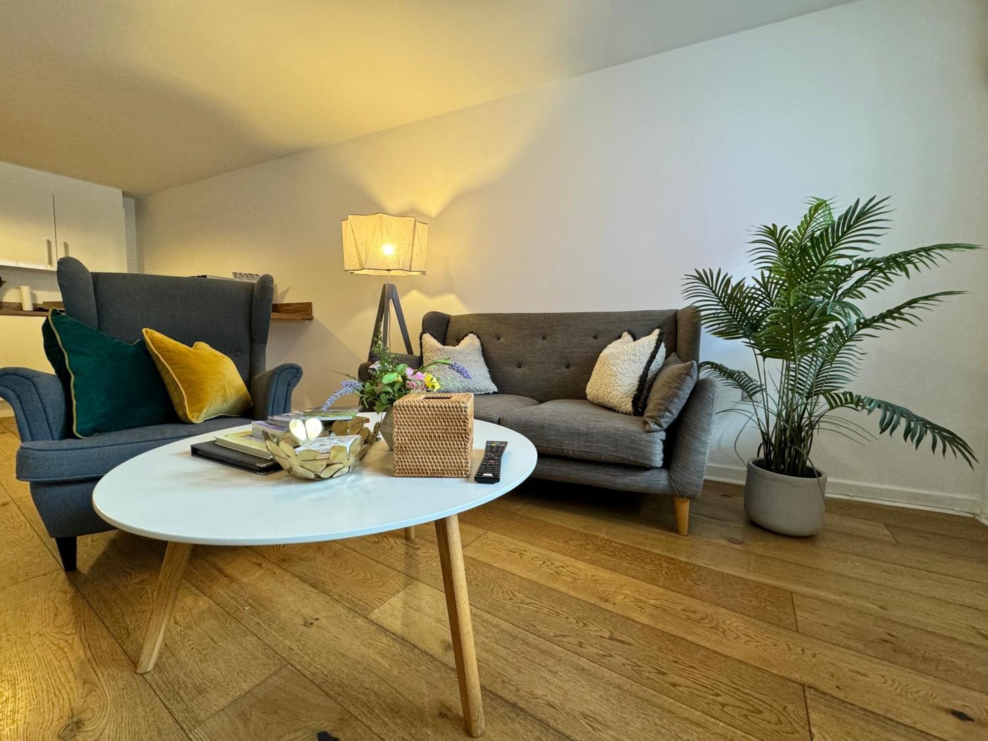 Nordic Suites Ulverston Luaran gambar