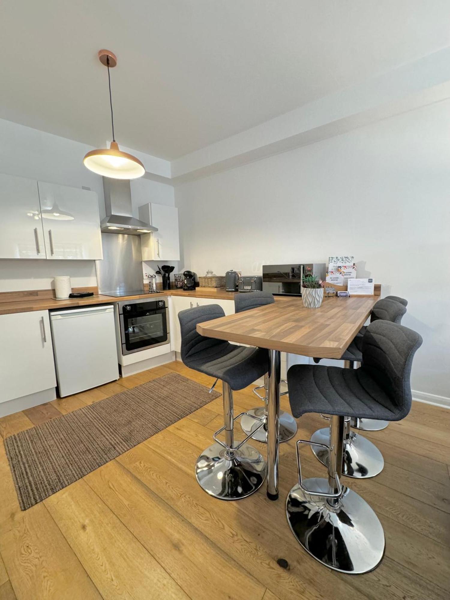 Nordic Suites Ulverston Luaran gambar